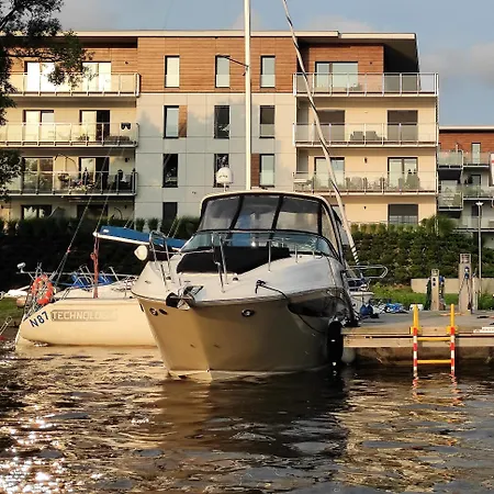 Marina Deluxe - Najwiekszy Apartament Na Marinie Plus Garaz, Klima, 2 Balkony Iława Exterior foto